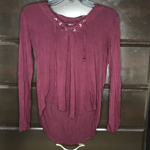 Burgundy long sleeve shirt! With crisscross detail